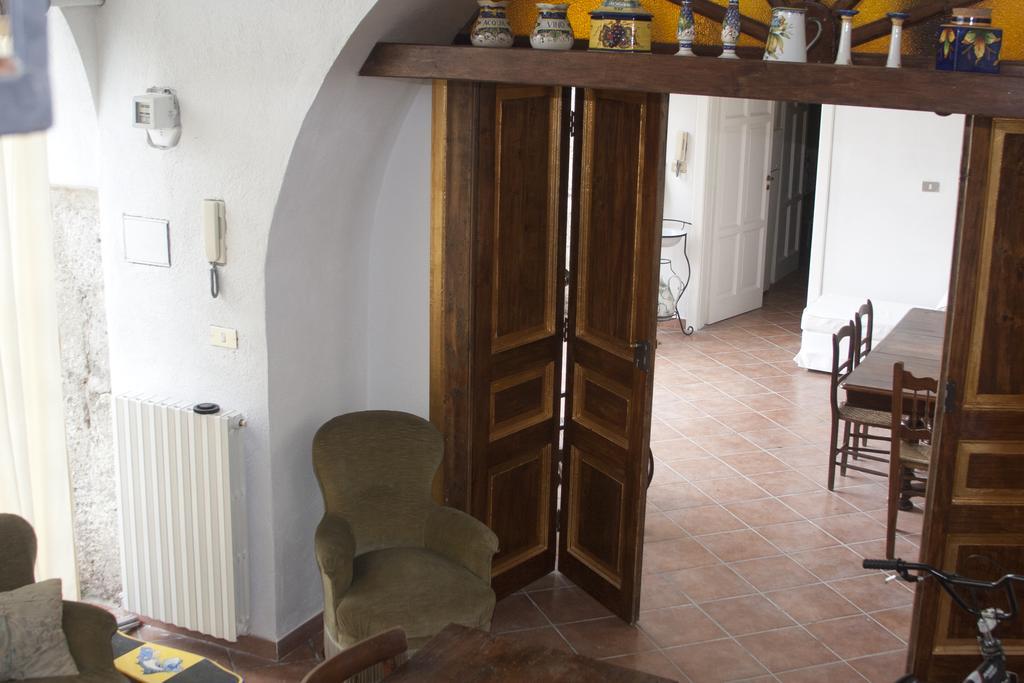 Vila Palazzo D'Orsi Calvanico Pokoj fotografie